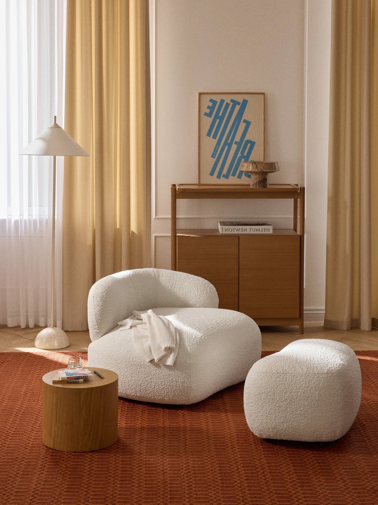 Albessa Bouclé Lounge Chair