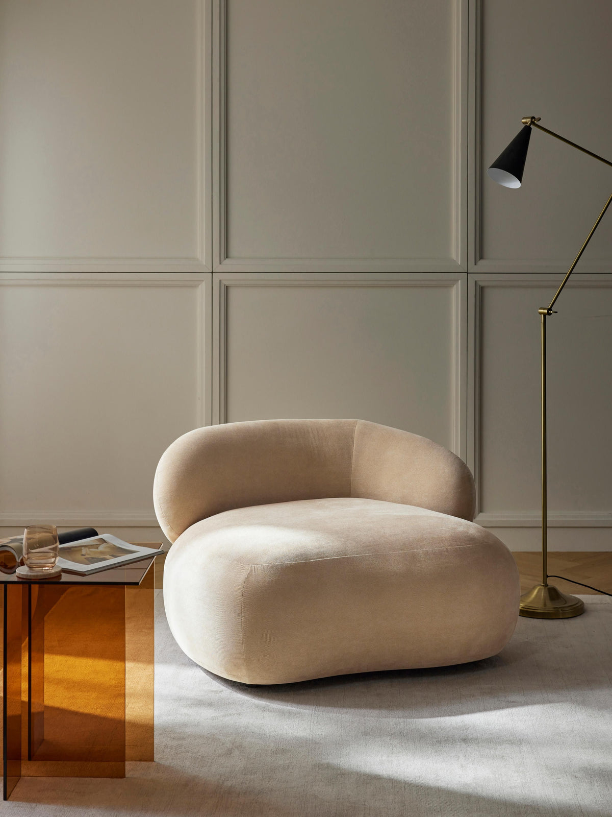 Albessa Lounge Chair