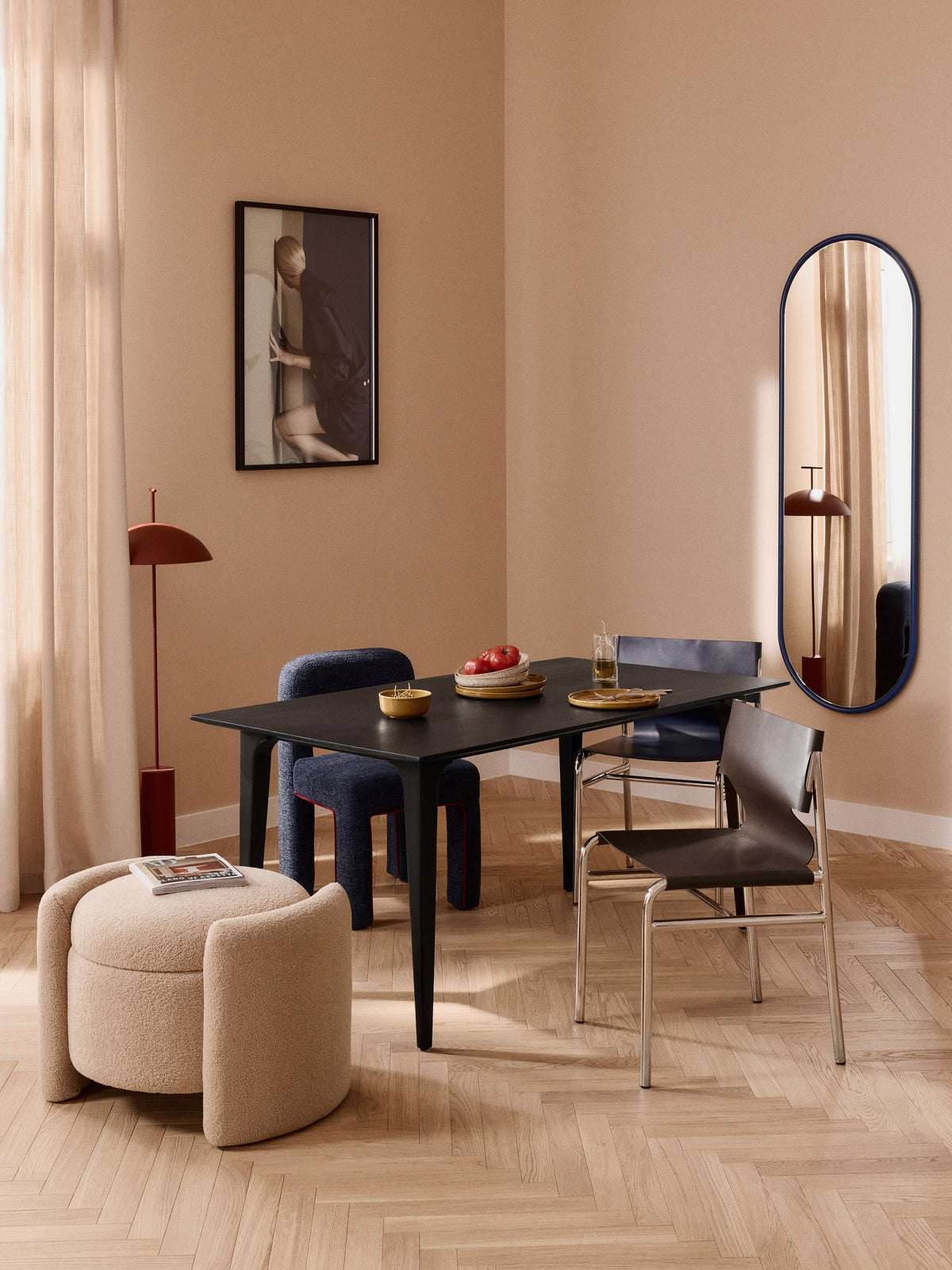Archevo Dining Table in Mango Wood, in Various Sizes