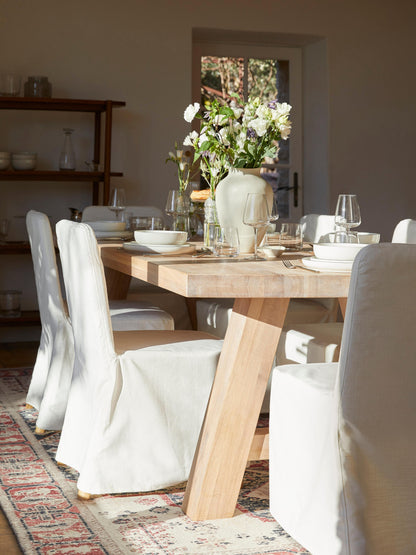 Ashlyn Dining Table in Oak, in Various Sizes