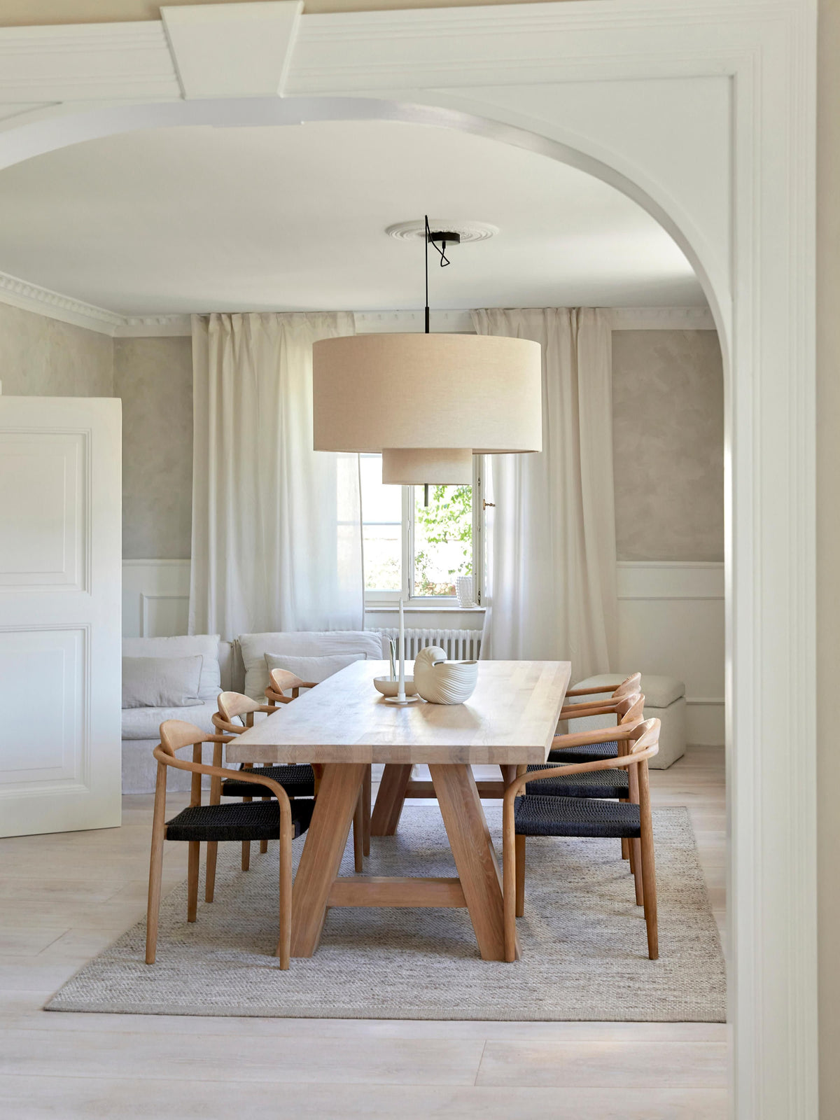 Ashlyn Dining Table in Oak, in Various Sizes