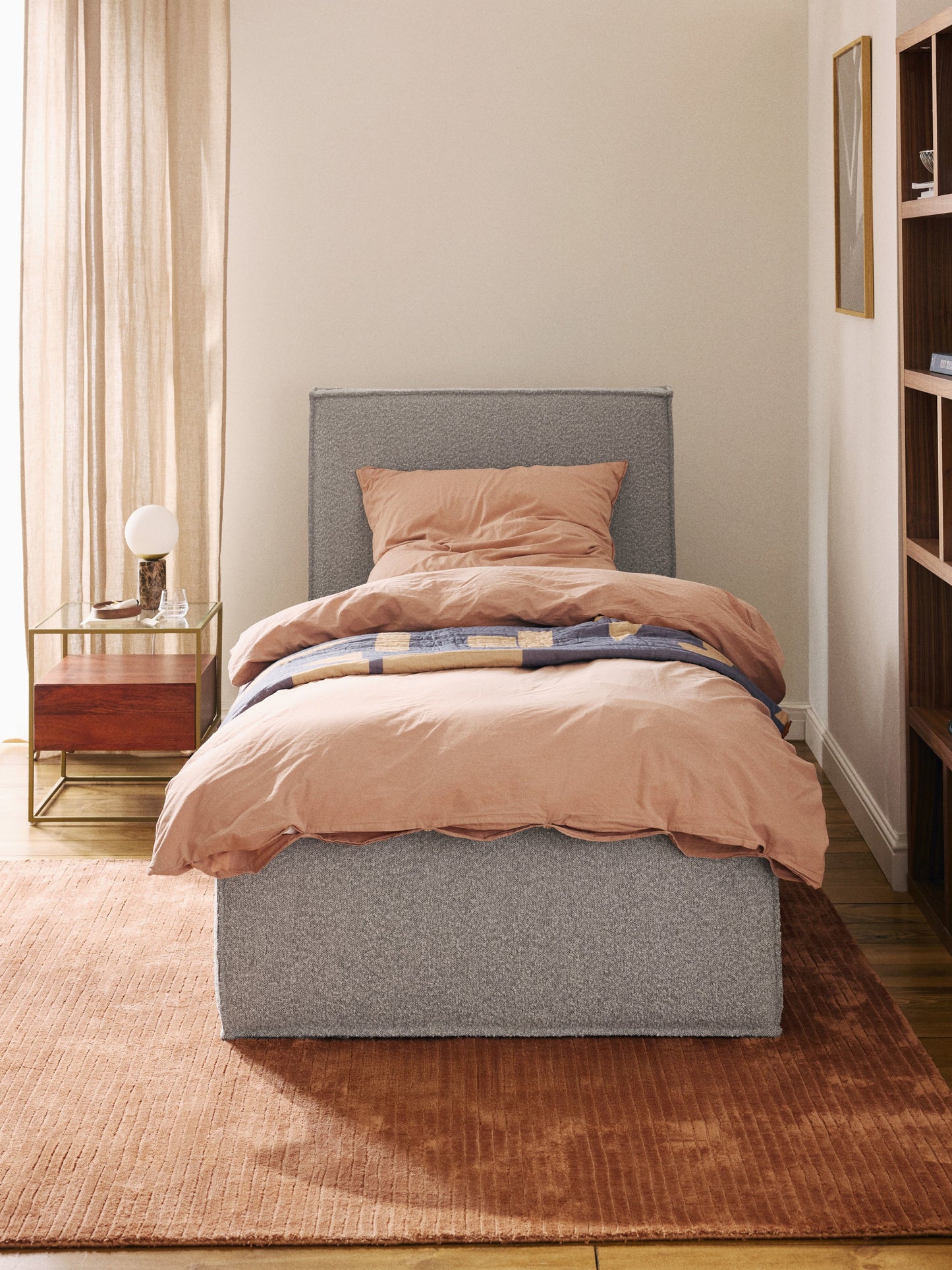 Dreanor Bouclé Single Bed