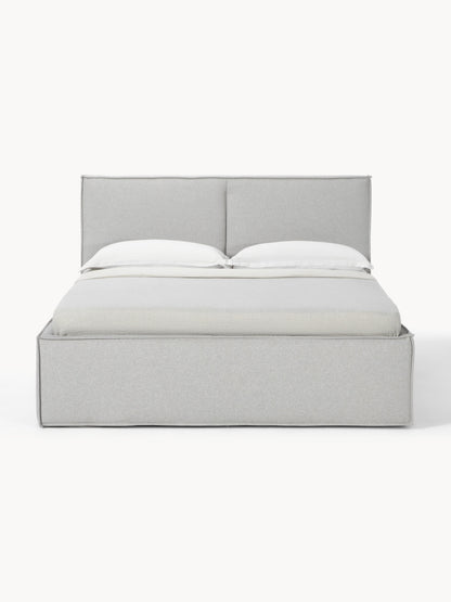 Dreanor Upholstered Bed
