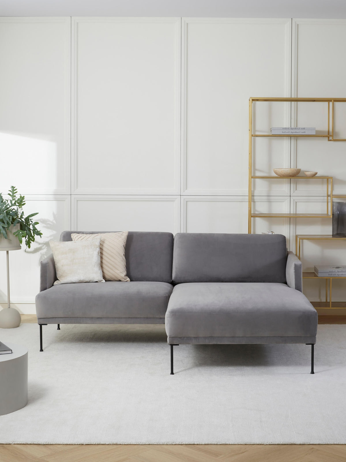 Flunessa Small Corner Sofa in Velvet