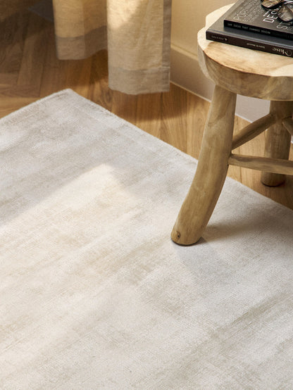 Janelva Viscose Rug, Hand-Woven