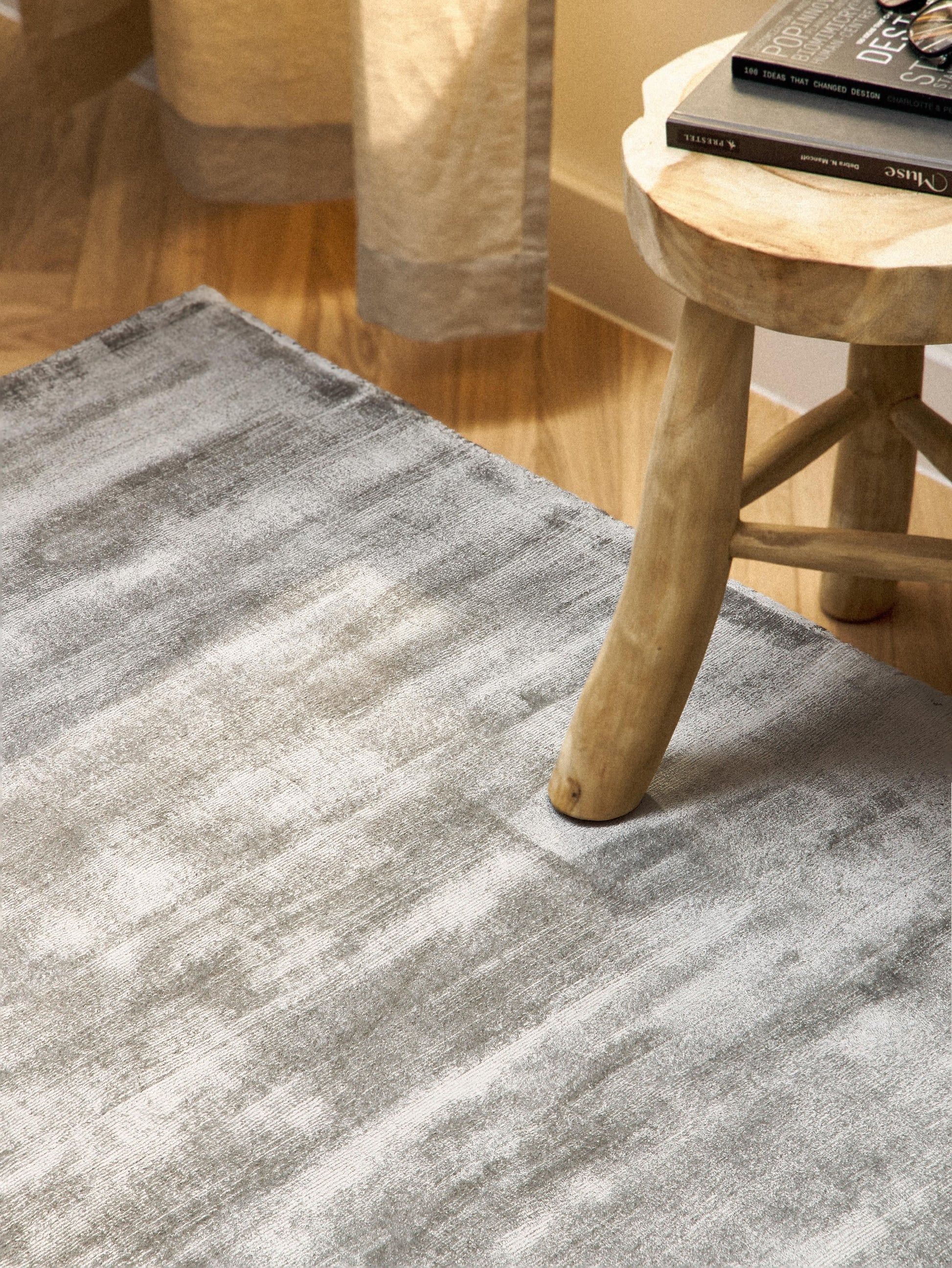 Janelva Viscose Rug, Hand-Woven