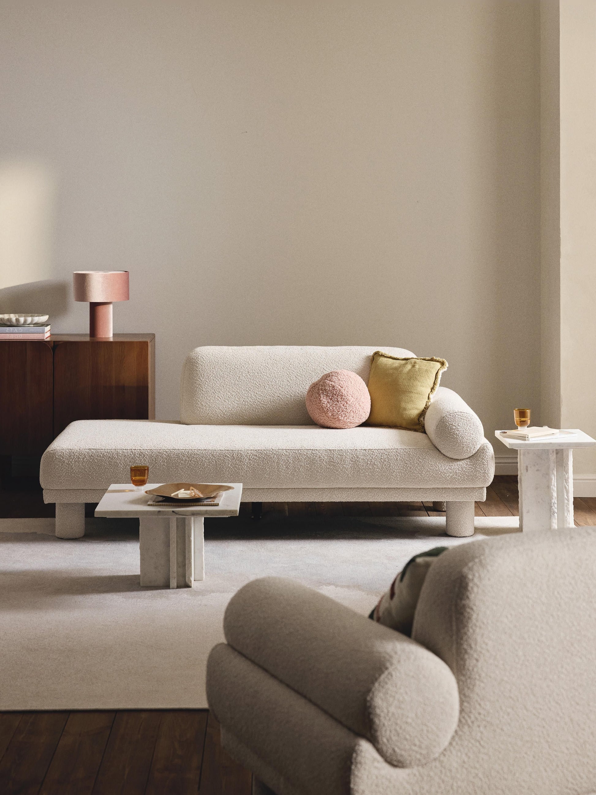Lilanne Bouclé Ottoman