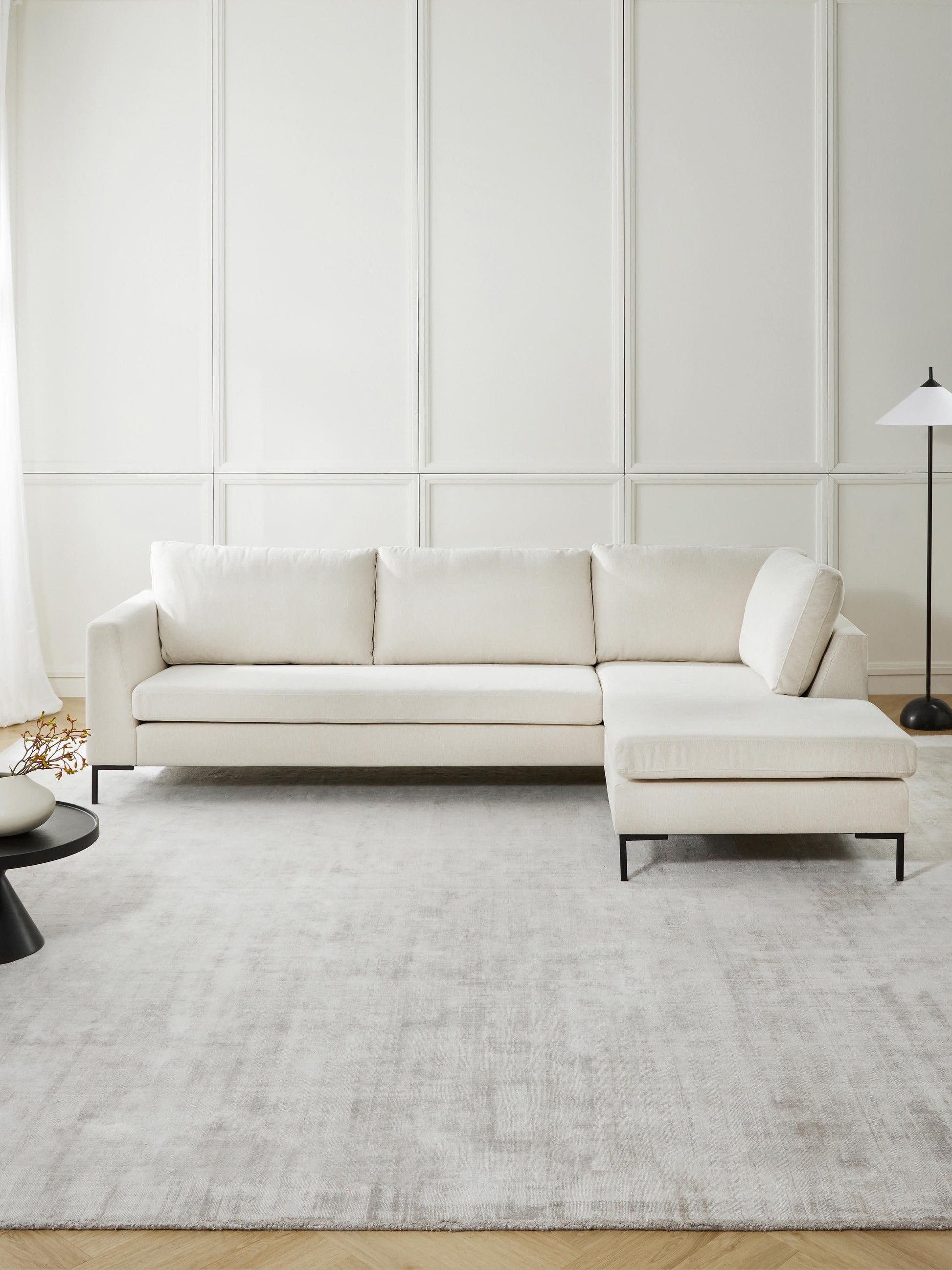 Lunveda Corner Sofa