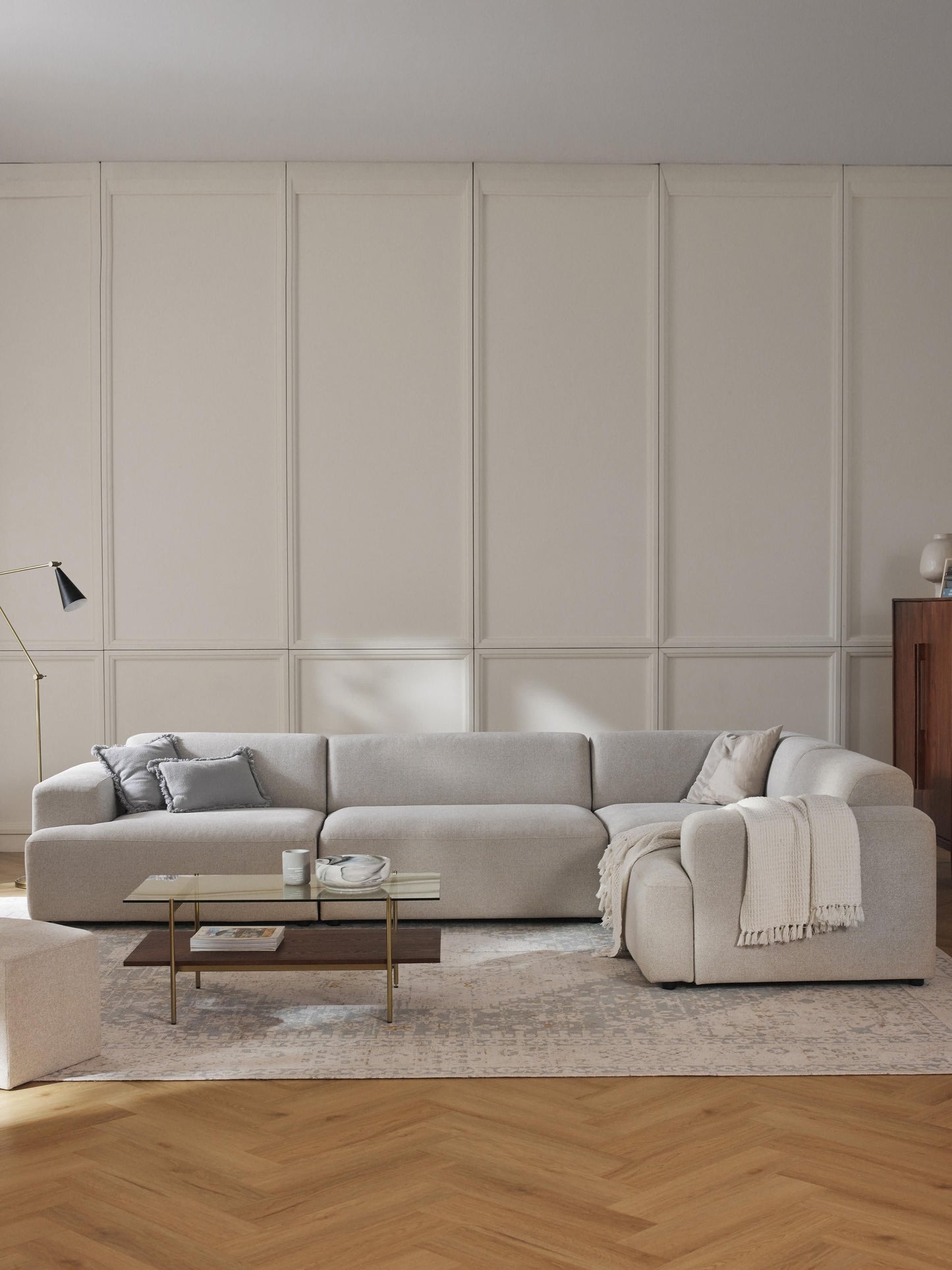 Melvina Large Corner Sofa (4-Seater)