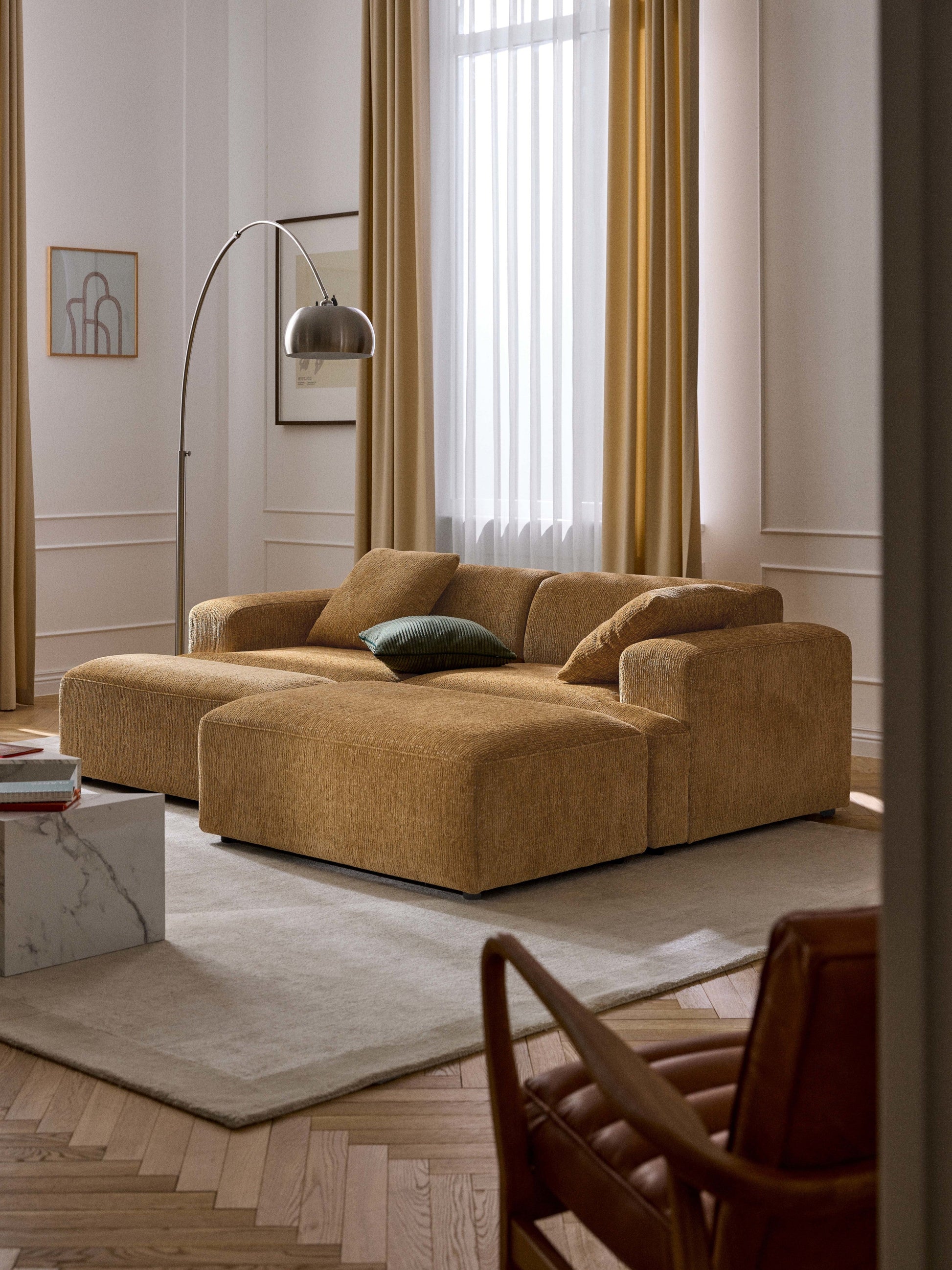 Melvina XL Ottoman, W 116 x D 72 cm