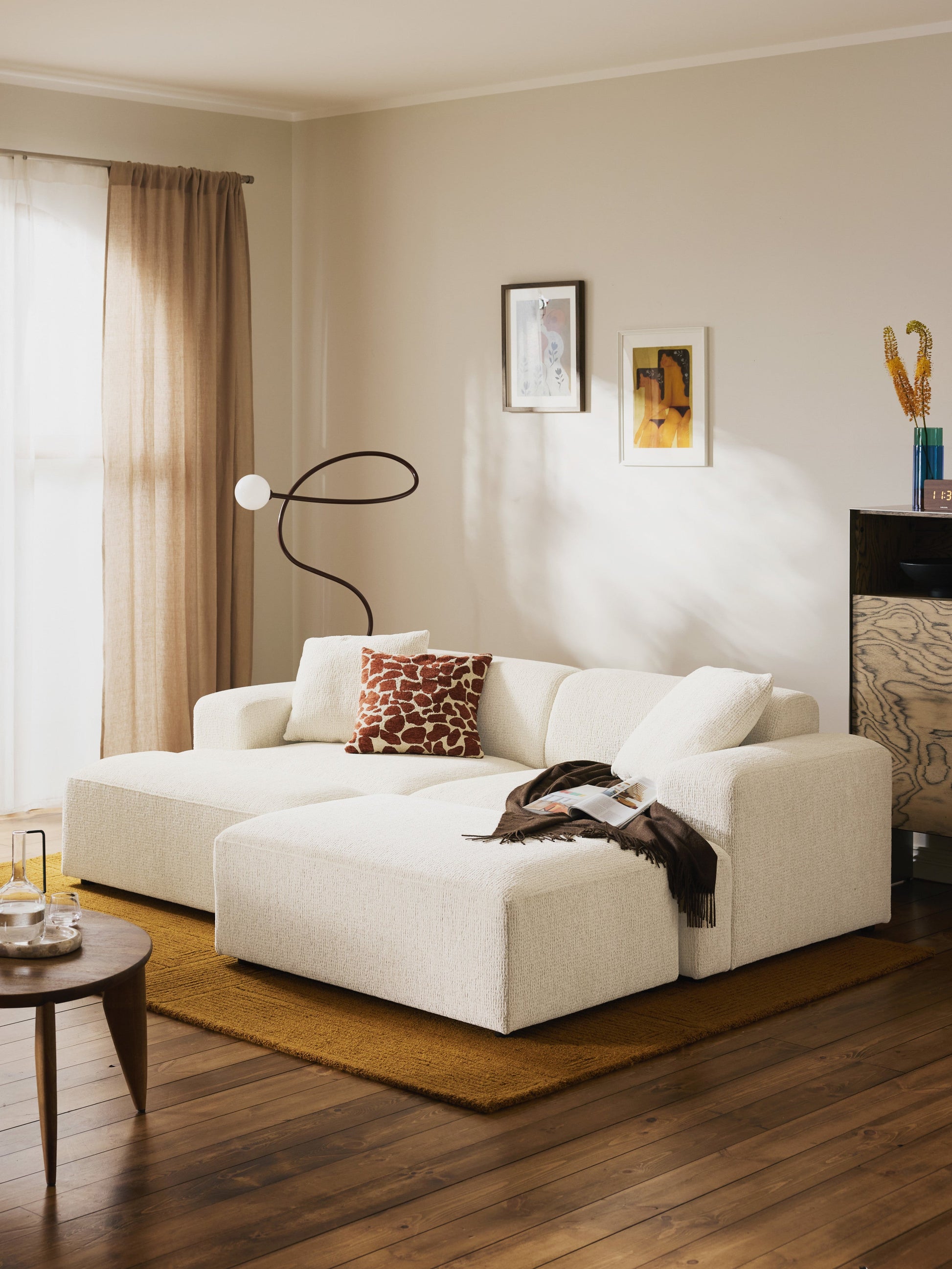 Melvina XL Ottoman, W 116 x D 72 cm