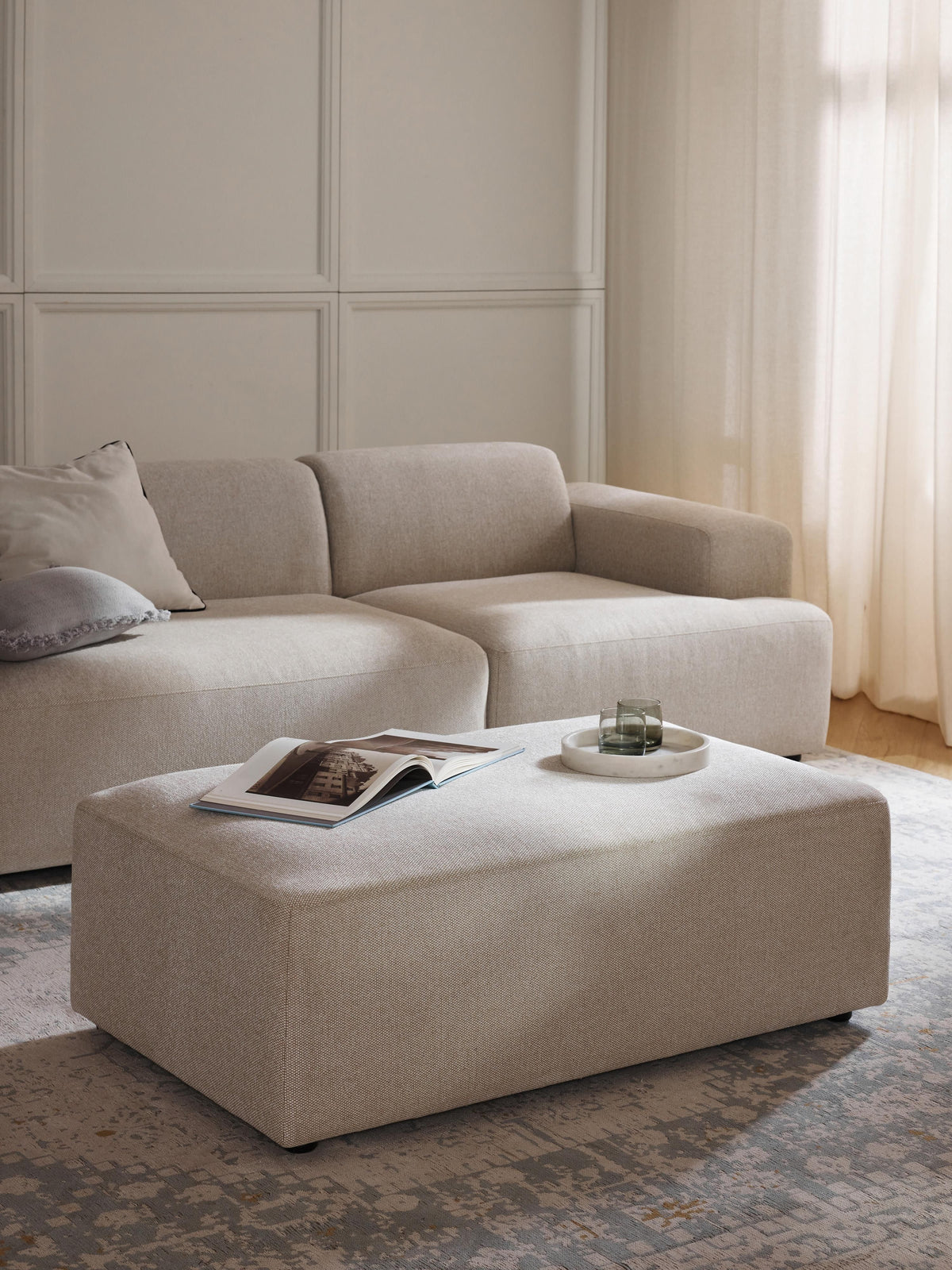 Melvina XL Ottoman, W 116 x D 72 cm