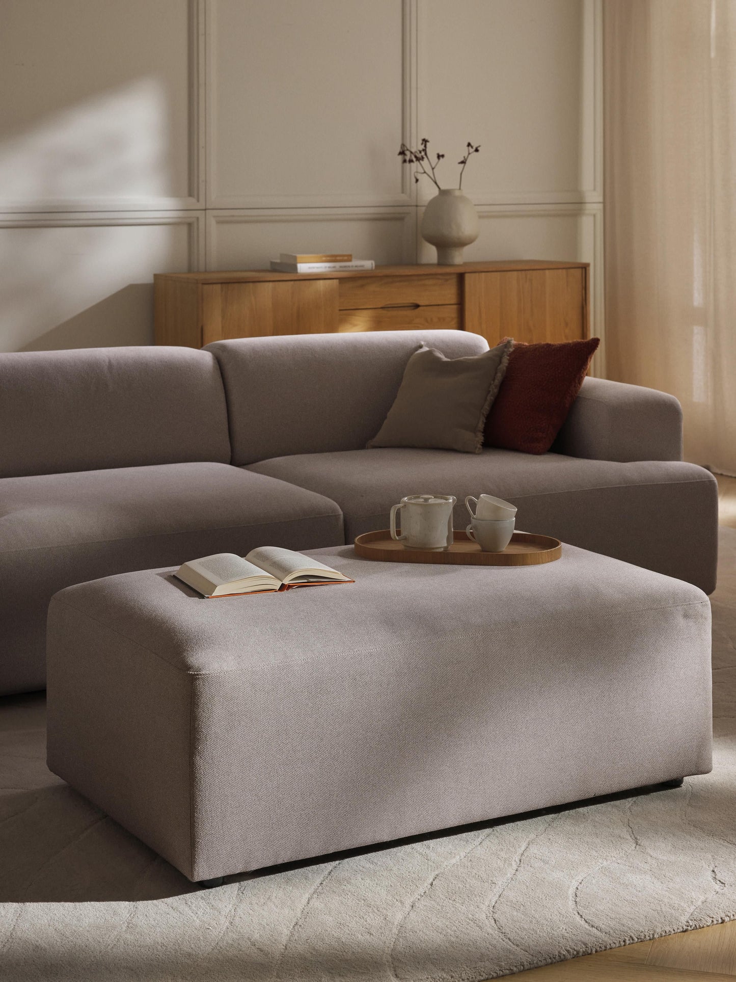 Melvina XL Ottoman, W 116 x D 72 cm