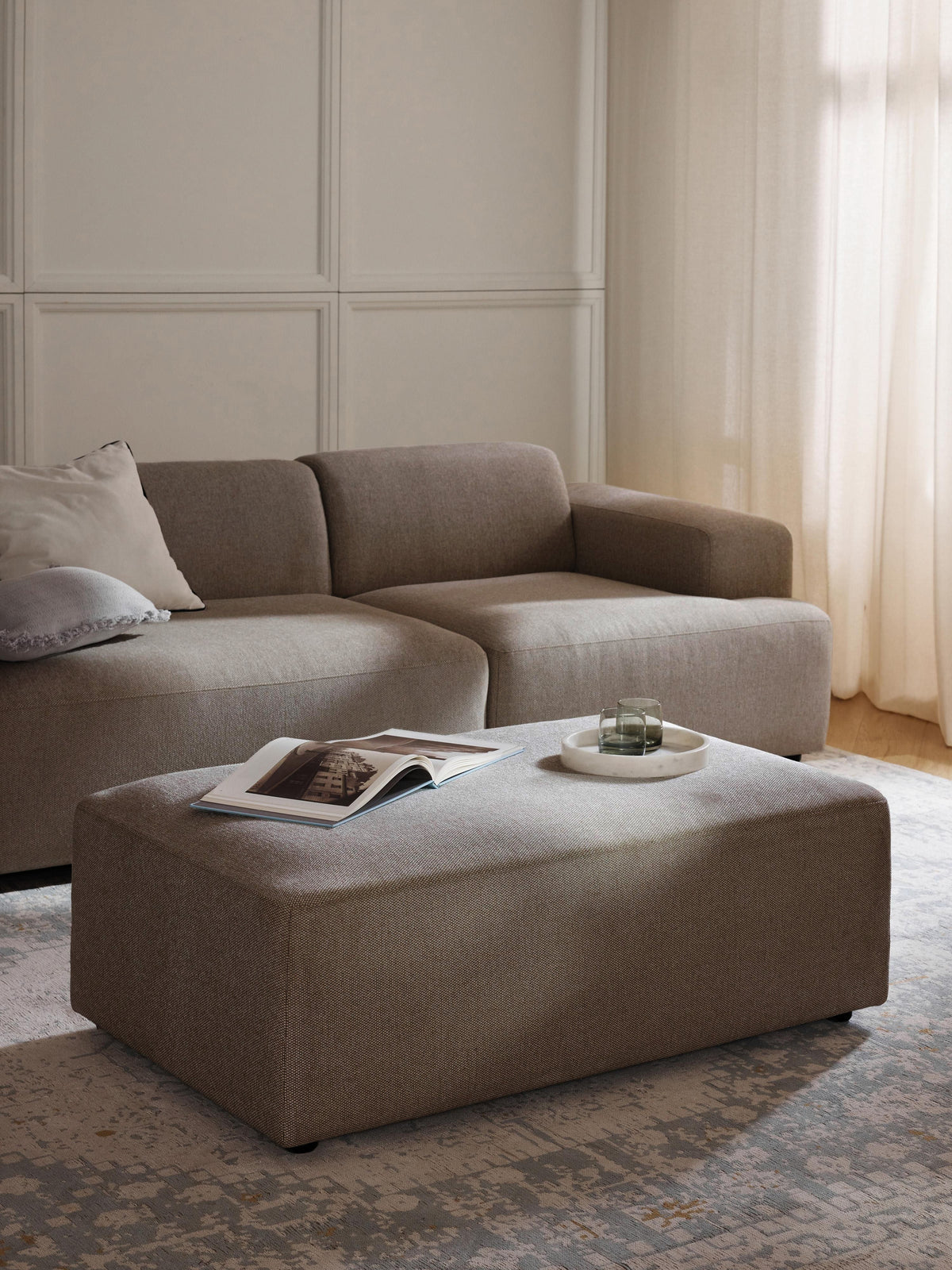 Melvina XL Ottoman, W 116 x D 72 cm