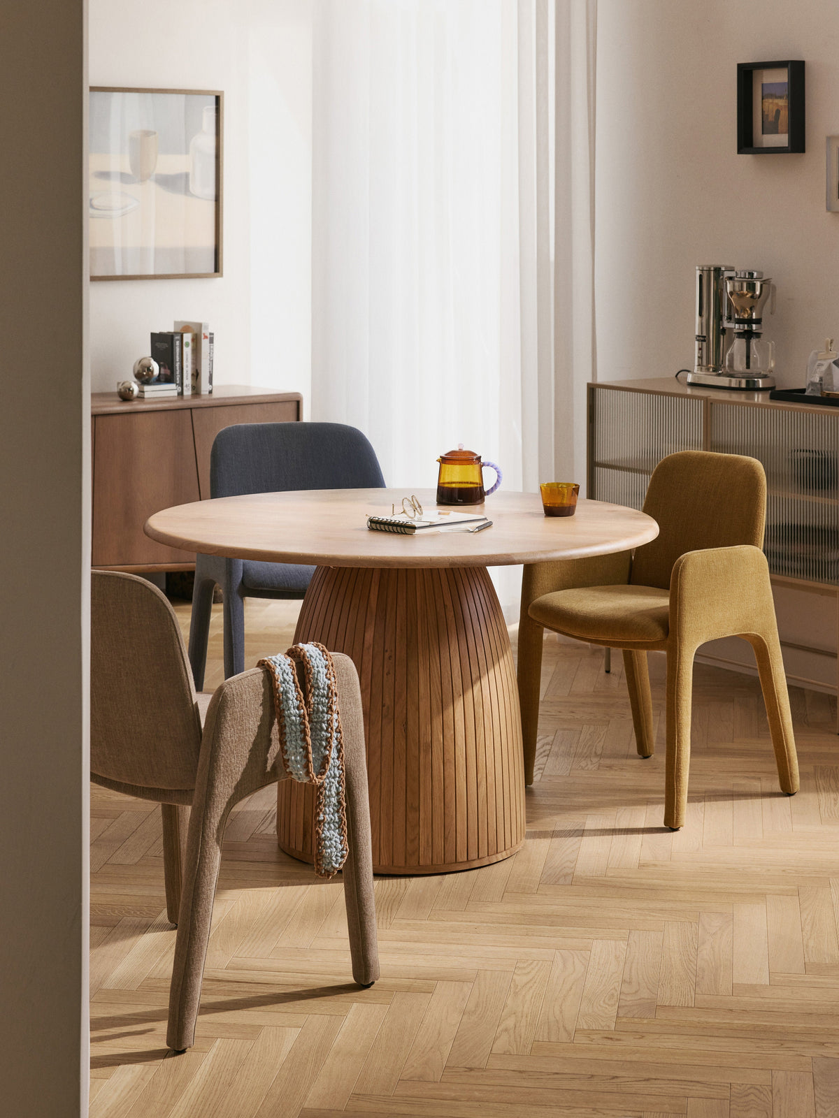 Nelora Round Dining Table with Fluted Texture, in Various Sizes