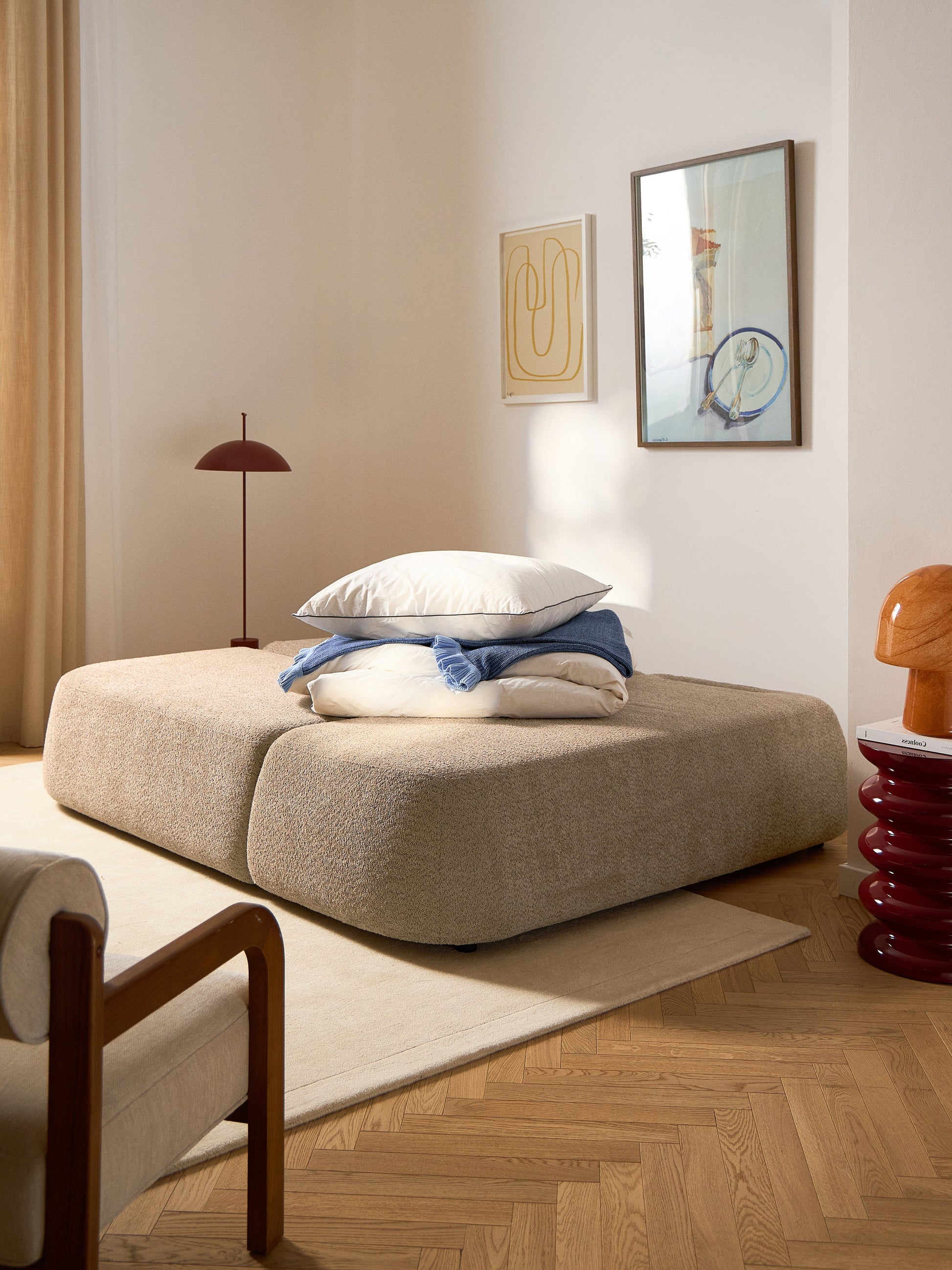 Paovero Sofa Bed in Teddy Bouclé with Storage