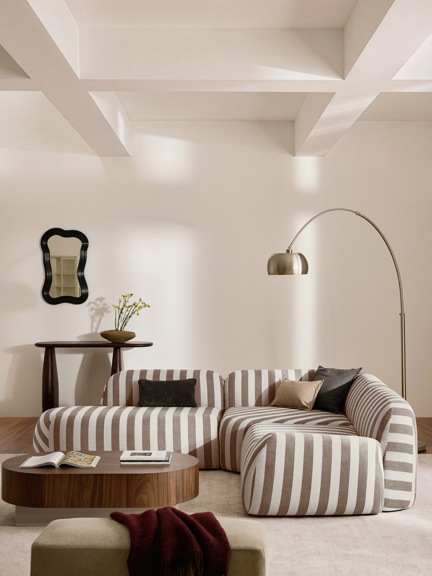 Wolvenna Modular Striped Corner Sofa (4-Seater) with Chaise Longue