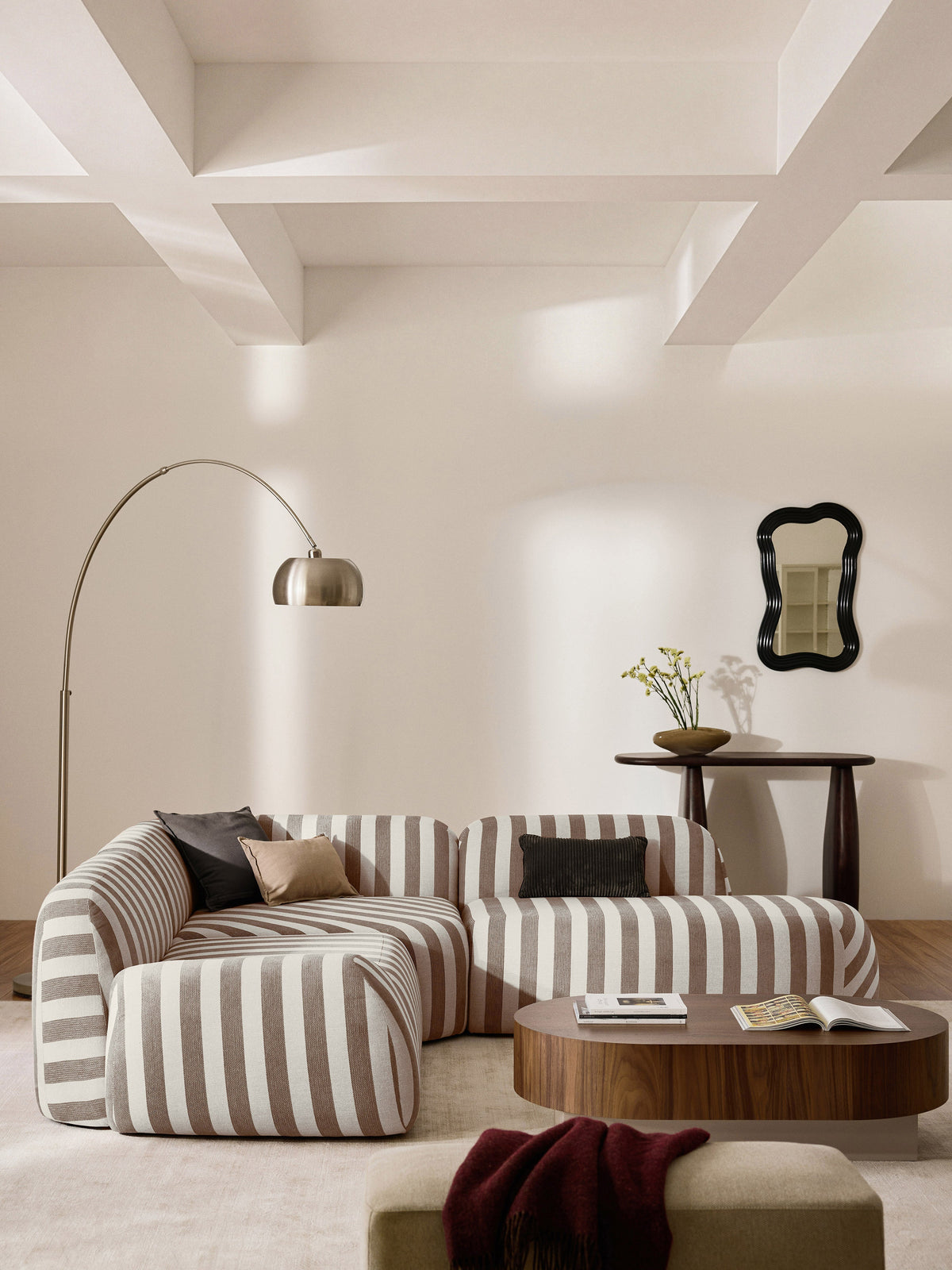 Wolvenna Striped Chaise Module